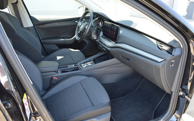 Skoda Octavia cena 109900 przebieg: 75411, rok produkcji 2021 z Dęblin małe 436